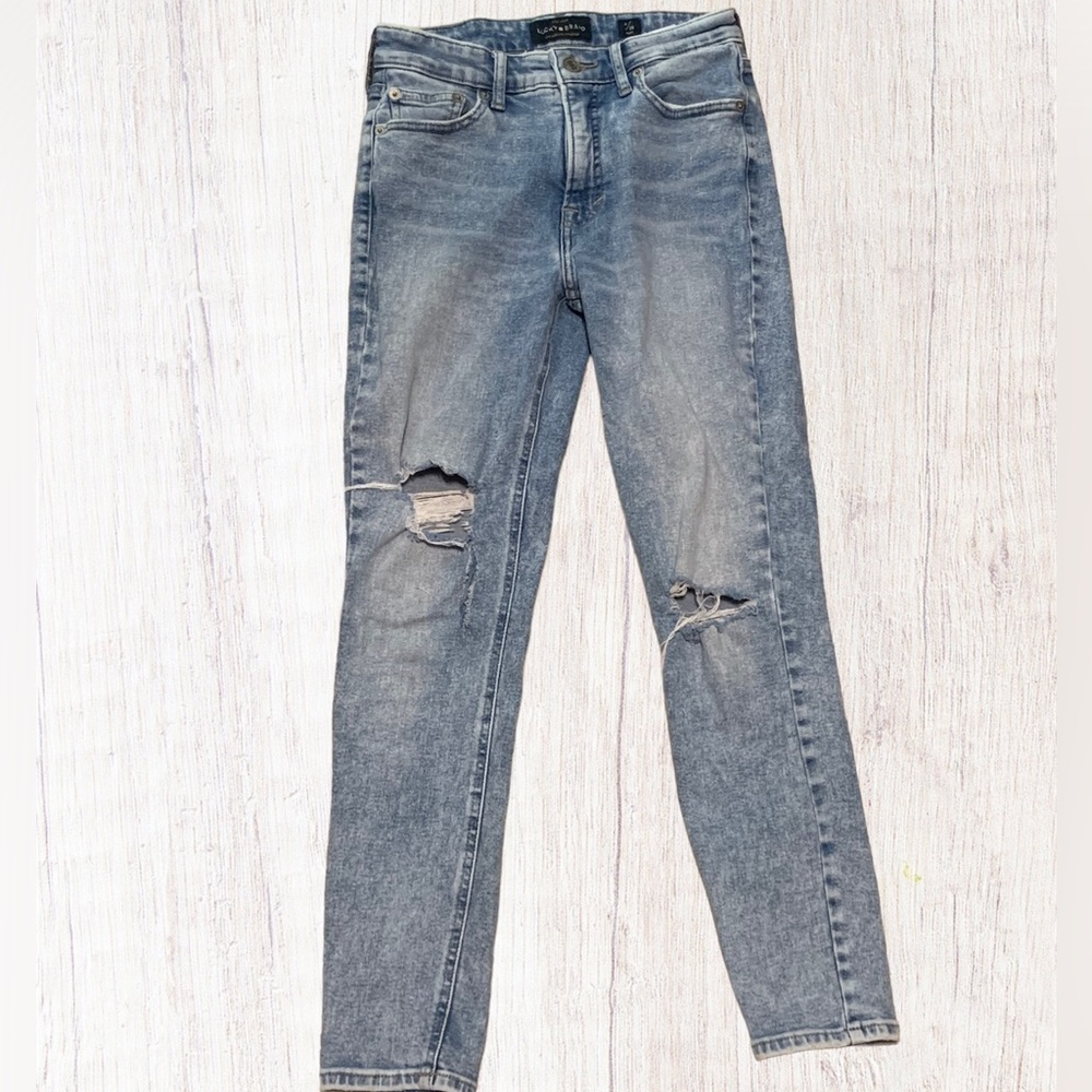 LUCKY BRAND High arise Bridgette Ripped Skinny Jeans Size 2/26 Ankle